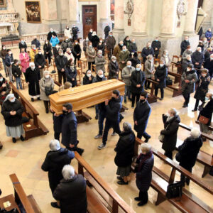 Esequie padre Francesco Pesenti 16 febbraio 2021 (Fotolive)