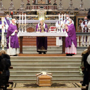 Esequie padre Francesco Pesenti 16 febbraio 2021 (Fotolive)