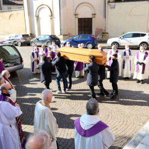 Esequie padre Francesco Pesenti 16 febbraio 2021 (Fotolive)